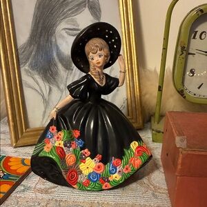 Vintage Ceramic Lady Figurine